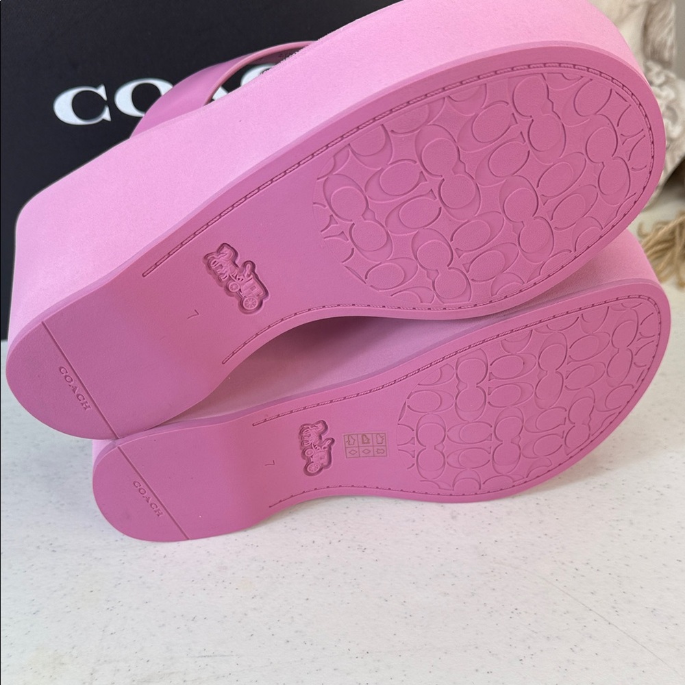 Coach Women's Sculpted C Platform Flip Flop Sandals Fuchsia Size 7 - Picture 11 of 14